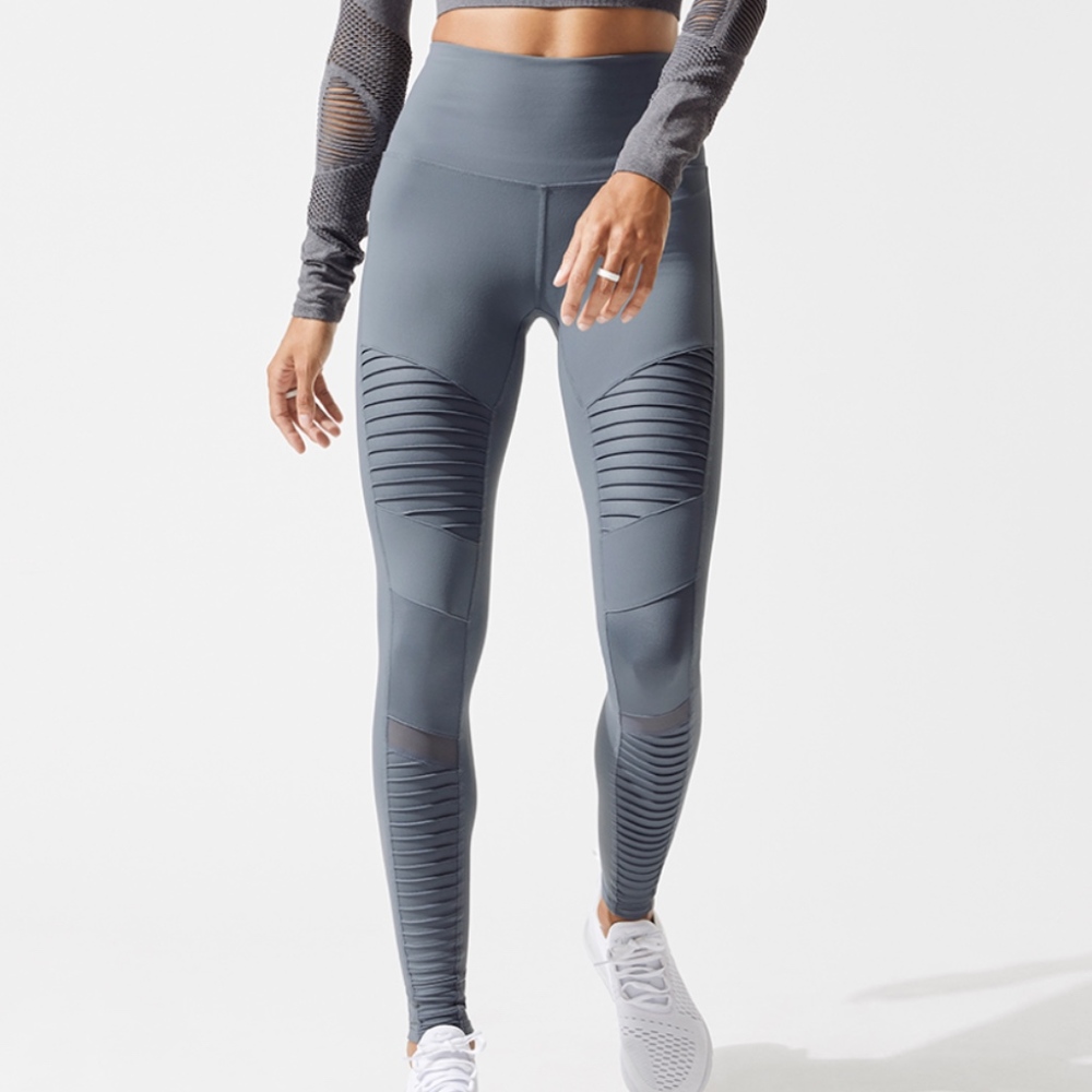 ALOYOGA HIGH WAIST MOTO LEGGING CONCRETE GLOSSY - Picture 3 of 6